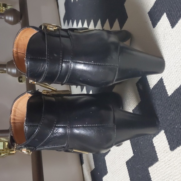 Louise et Cie Black Leather Booties with gold trim - Picture 9 of 11